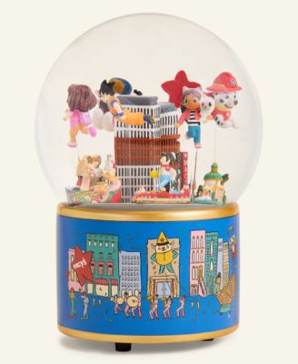Thanksgiving Day Parade Water Globe, Macy's Exclusive