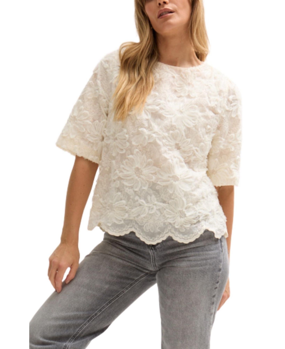 Women's Lotus Ribbon Work Scallop Hem Top - Natural