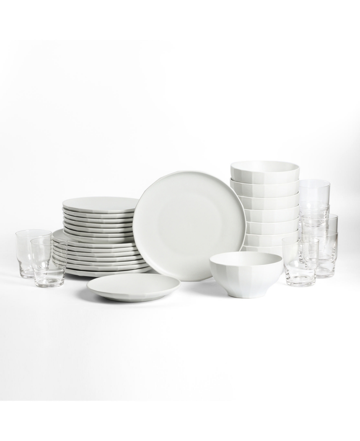 Rio 32 Pc. Dinnerware & Glassware Set, Service for 8 - Black