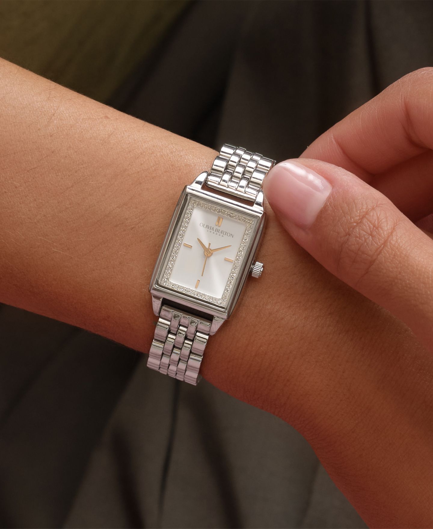 Женские часы Olivia Burton Quartz Silver-Tone Stainless Steel Bracelet Watch 25.5mm x 20.5mm — фото 5