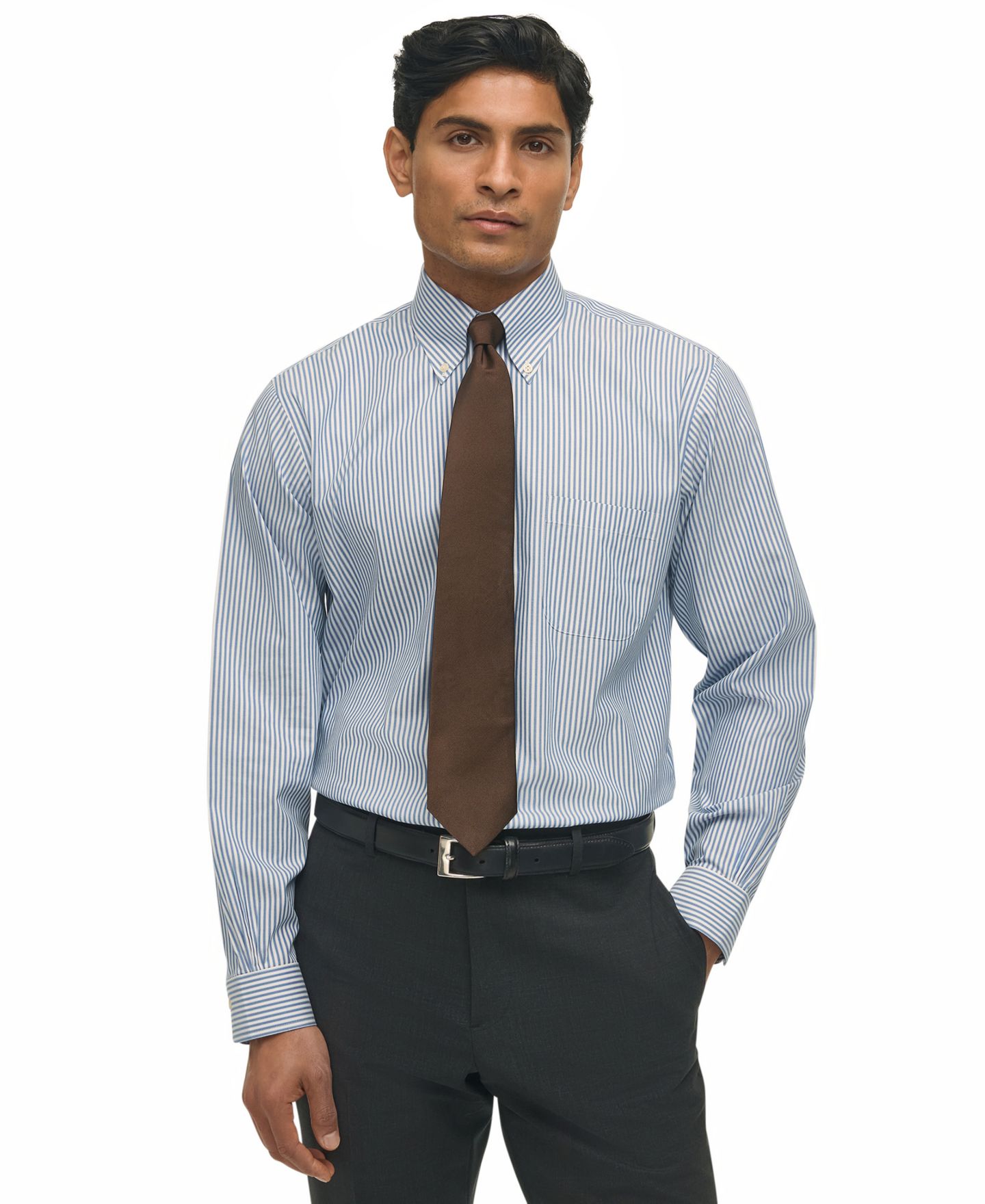 Мужская рубашка Brooks Brothers Regular-Fit с воротником button-down, однотонная, цвет: Тёмно-синий — фото 1