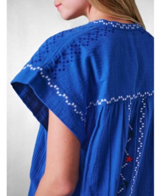 Coves Embroidered Top