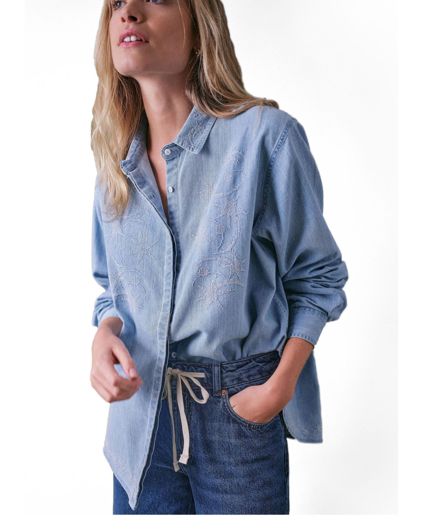 Женская блузка Cape Cove Stella Denim, цвет: Светлый джинсовый синий — фото 2