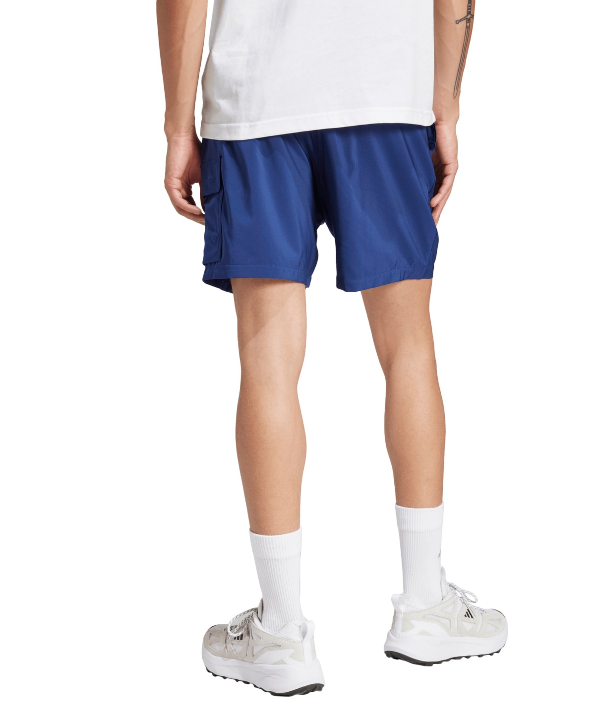 Adidas Originals Men's Woven Chelsea Cargo Shorts In Blue