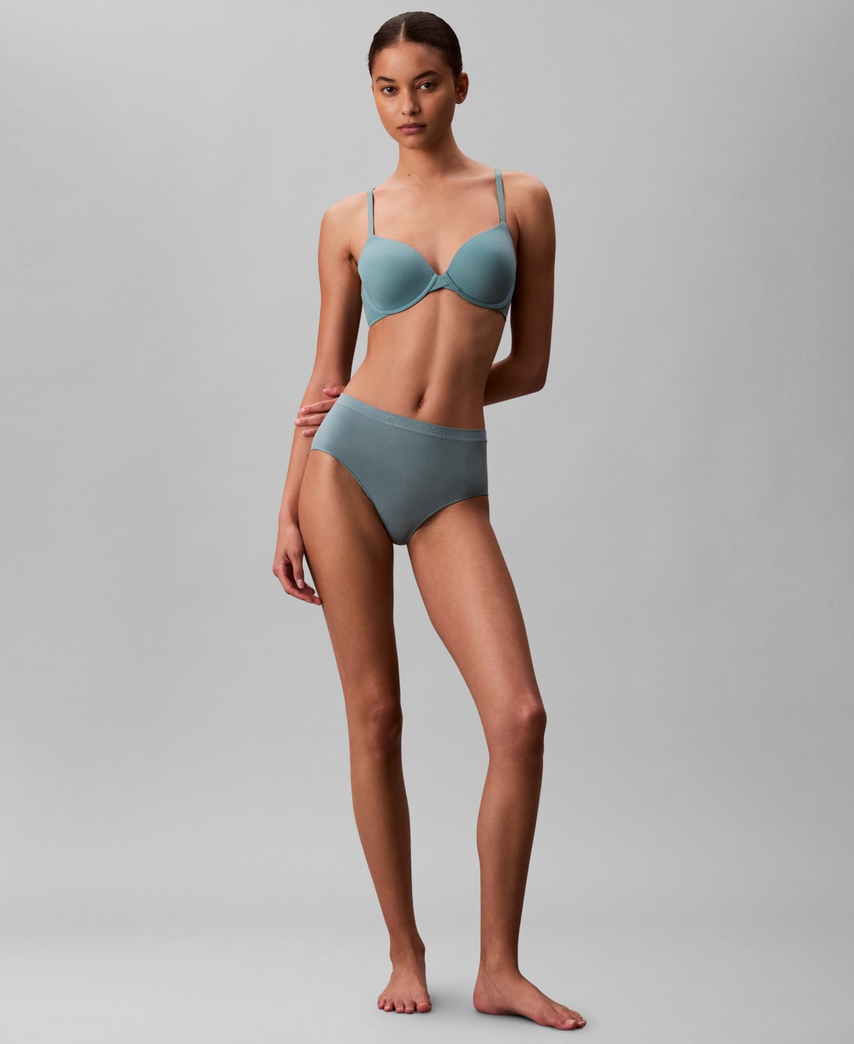 Calvin Klein Women's  Perfectly Fit Lightly Lined Full Coverage T-shirt Bra F3837