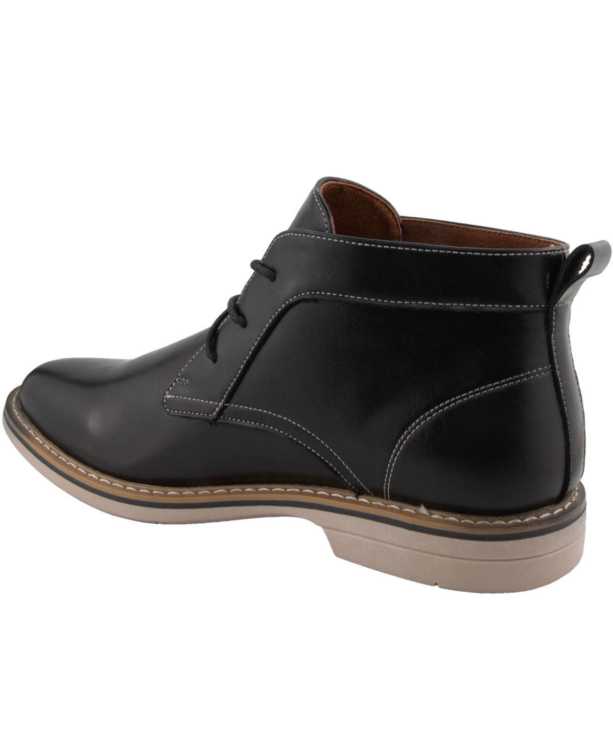 Deer Stags Garfield Plain Toe Chukka Boot In Black