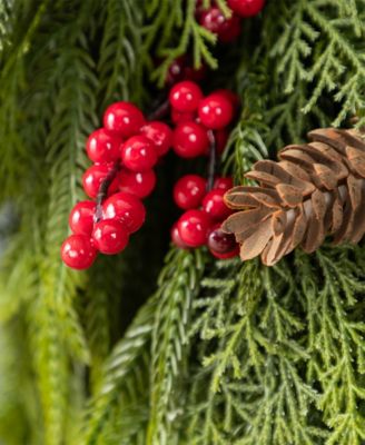 24" Polyethylene Christmas Dripping Wreath