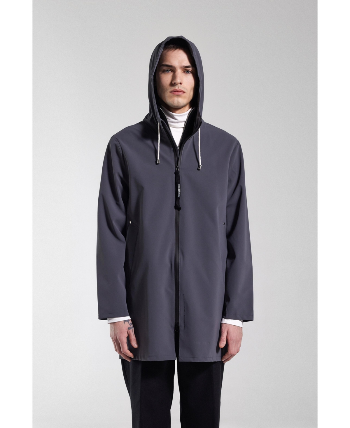 Stockholm Lightweight Zip Matte Raincoat - Metal