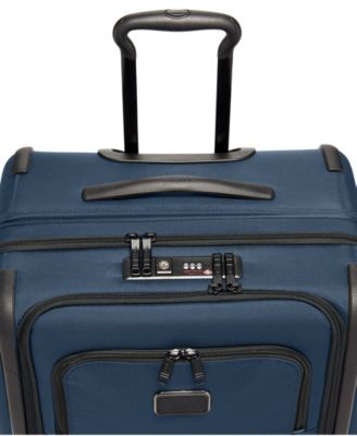 Alpha 26" Short Trip Expandable Packing Case