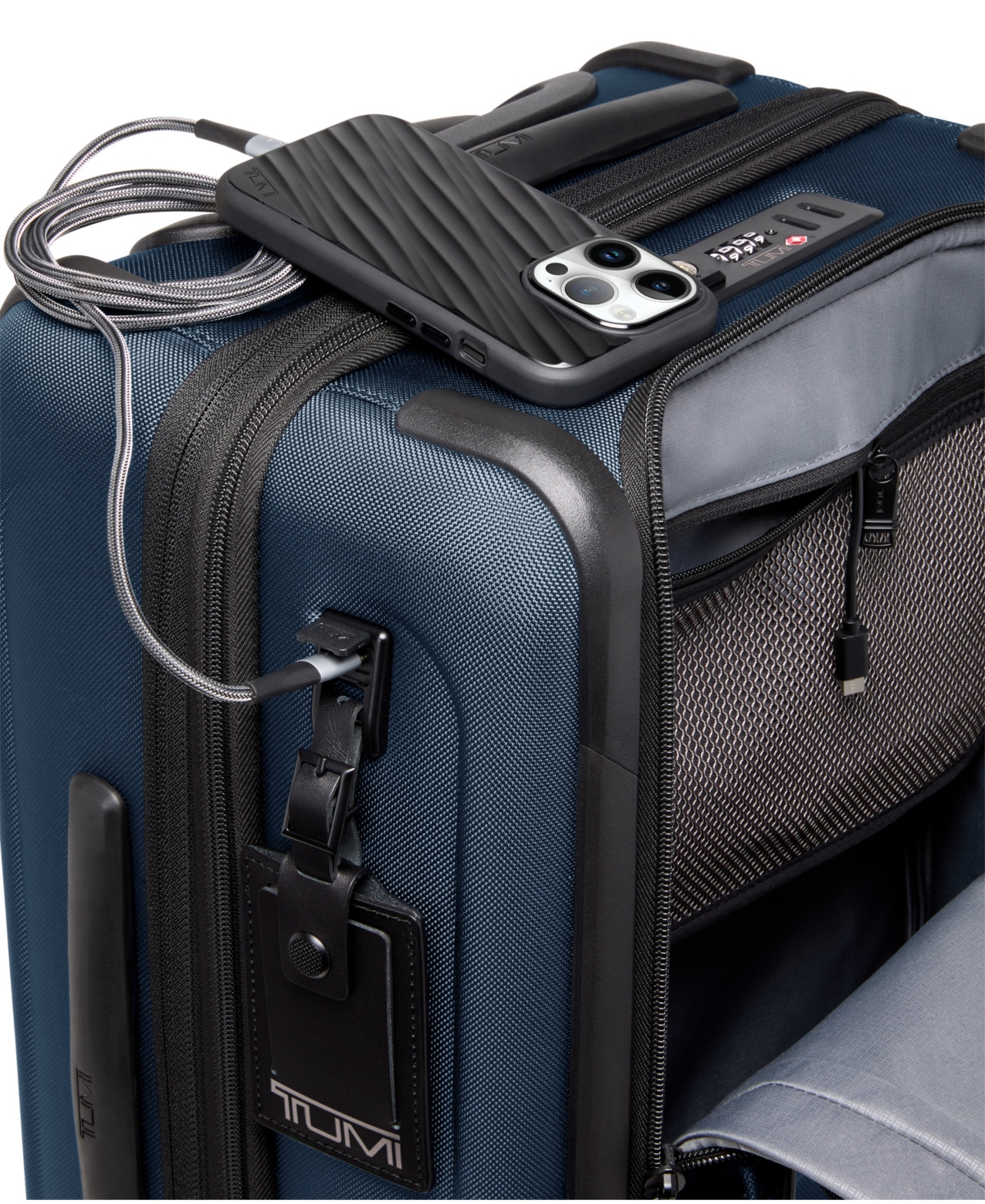 Tumi Alpha 22" International Dual Access Carry-on Spinner In Blue