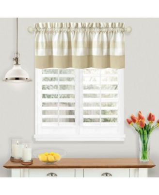 Modern Country Farmhouse 3 Piece Buffalo Check Plaid Window Curtains & Valance Set - 63 in - Gray