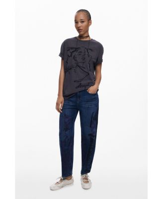 Women's Expensive embossed T-shirt