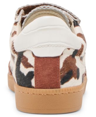 Women's Notice Velcro Strap Low Profile Sneakers