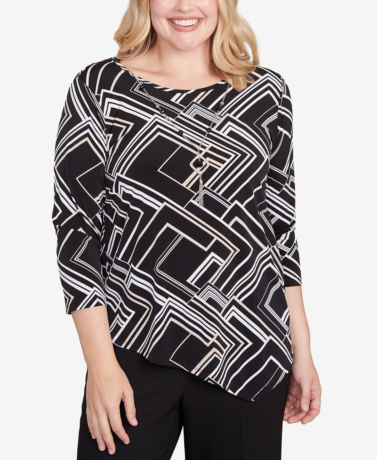 Women's Geometric Textured Top with Necklace - Black