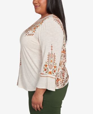 Plus Size Mount Laurel Geometric Floral Embroidery Printed Top