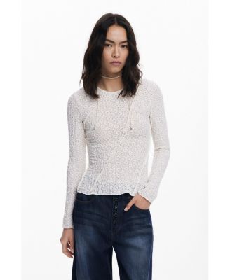 Women's T-shirt with cross seams