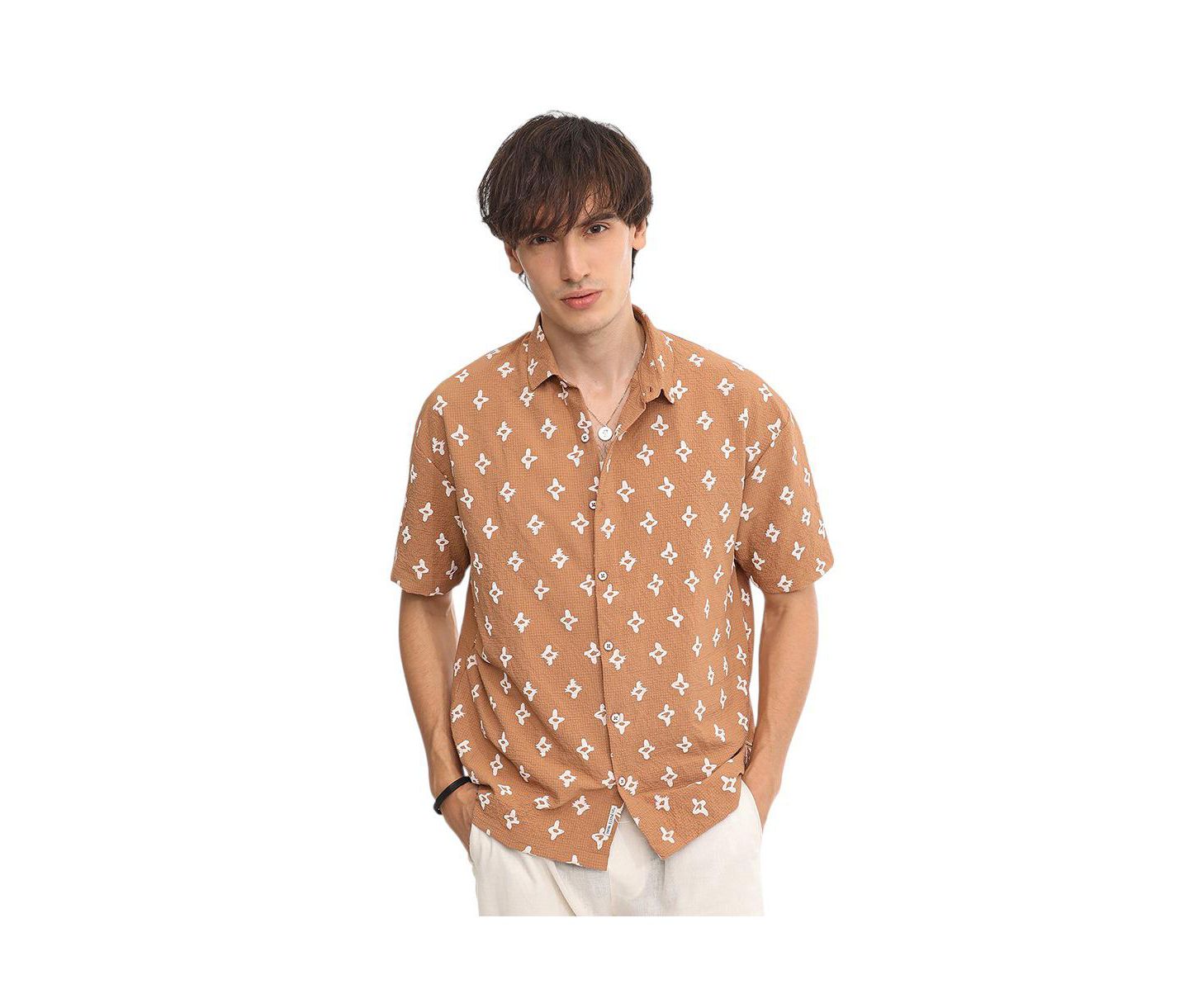 Мужская рубашка Cahoot Campus Sutra Tan Floral-Tactile Oversized, цвет: Коричневый — фото 1
