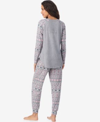 Women's Long Sleeve Crewneck Top and Jogger Pajama Set