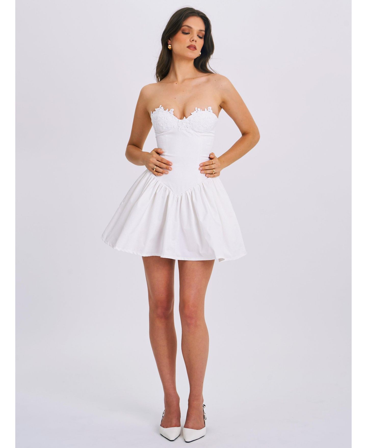 Женское платье Miss Circle Sacha White Lace Drop Waist Corset Puffy Mini, цвет: Белый — фото 2