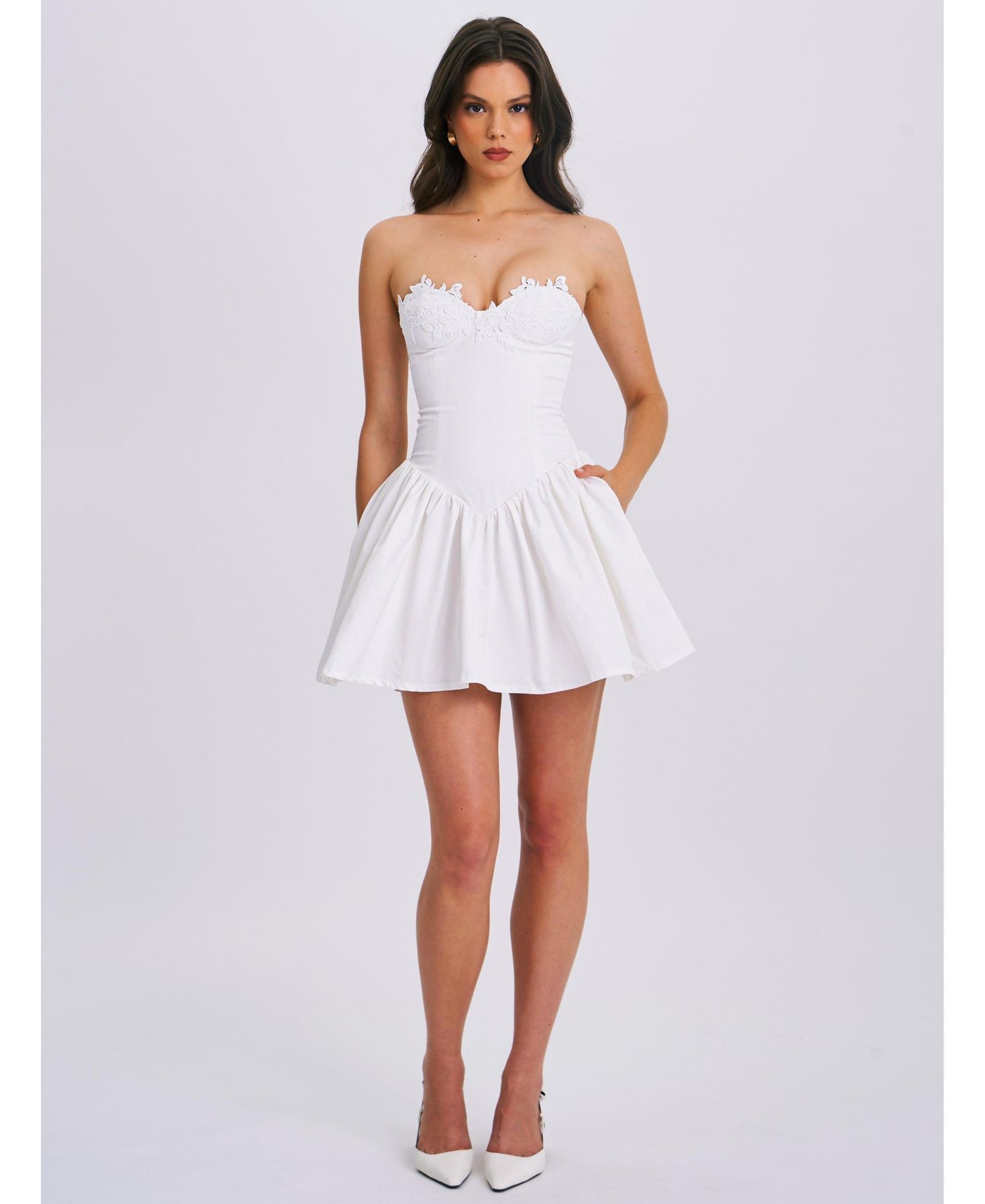 Женское платье Miss Circle Sacha White Lace Drop Waist Corset Puffy Mini, цвет: Белый — фото 1