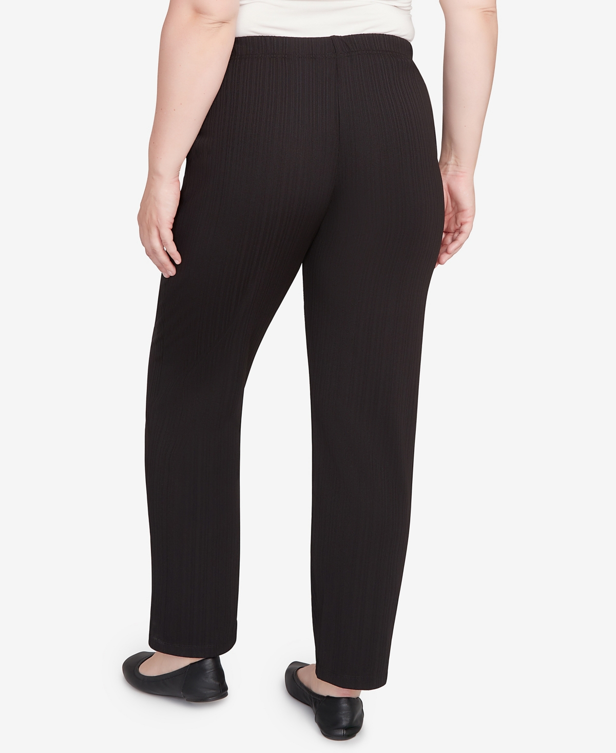 Alfred Dunner Petite Textured Pull On Elastic Medium Length Pants In Black