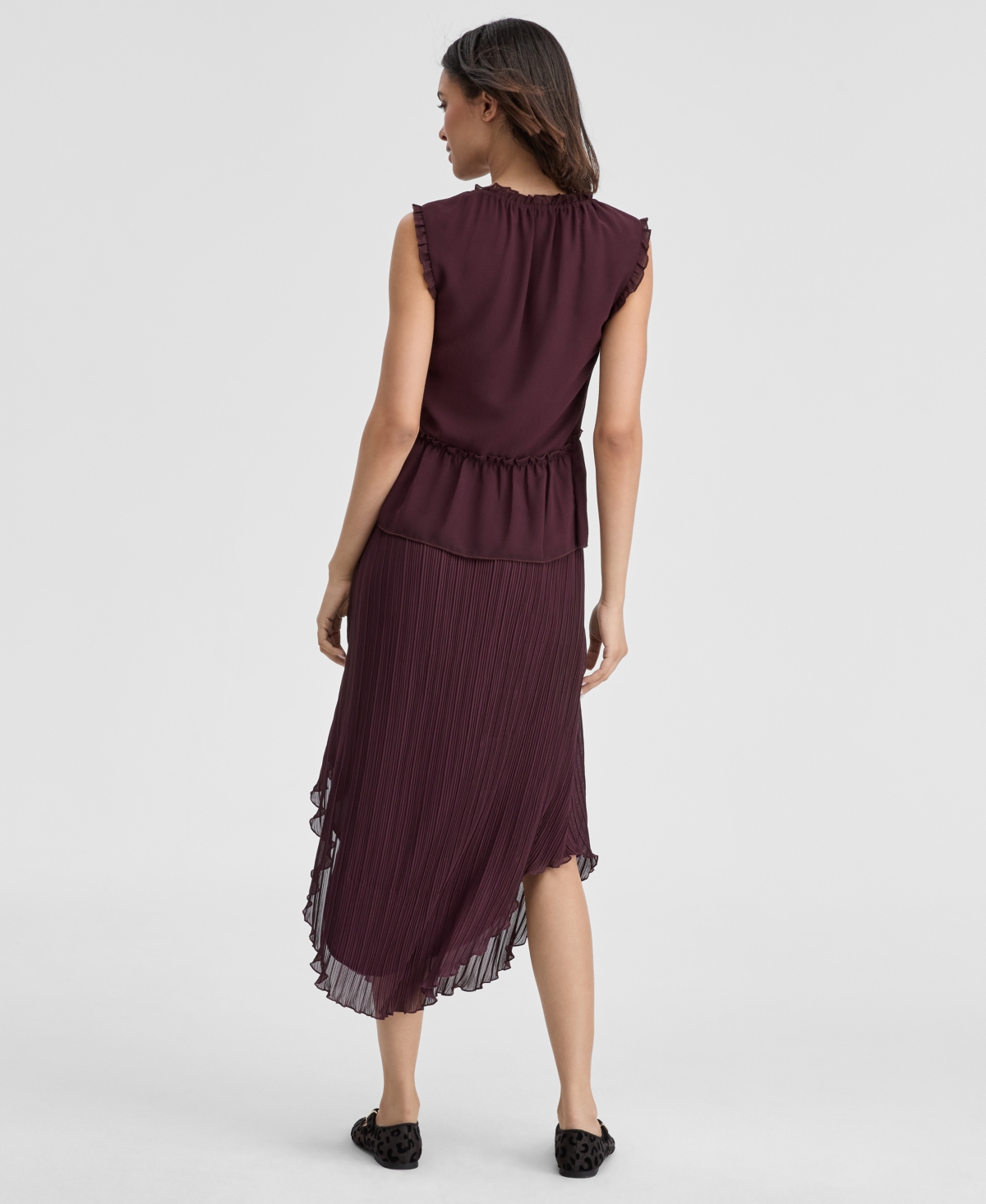 On 34th Women's Curved-hem Pleated Skirt, Macy's Exclusive In Brown