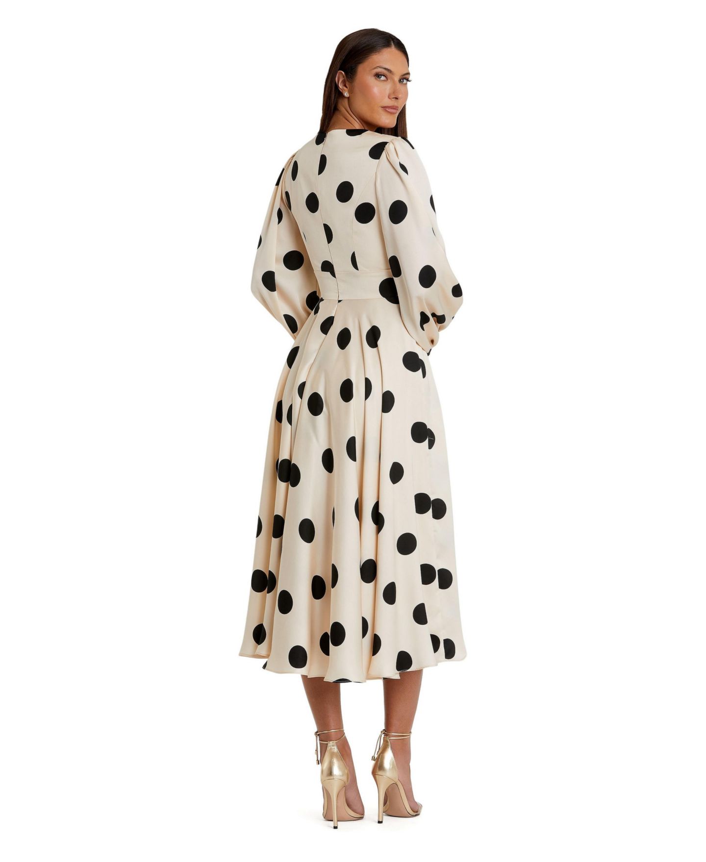 Женское платье Mac Duggal Polka Dot Charmeuse Long Sleeve V Neck Midi, цвет: Кремовый чёрный — фото 2
