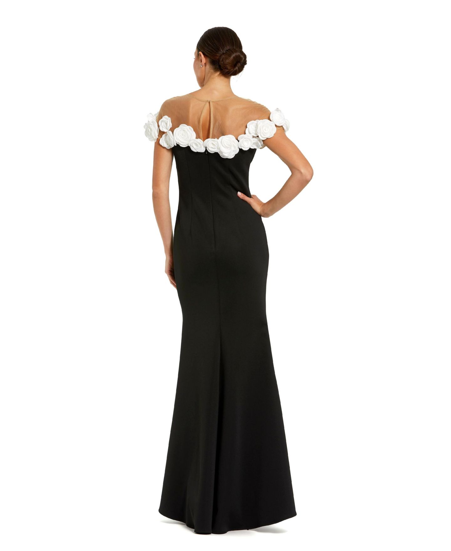Женское платье Mac Duggal Crepe Mermaid Gown With 3D Flowers, цвет: Чёрный кремовый — фото 2
