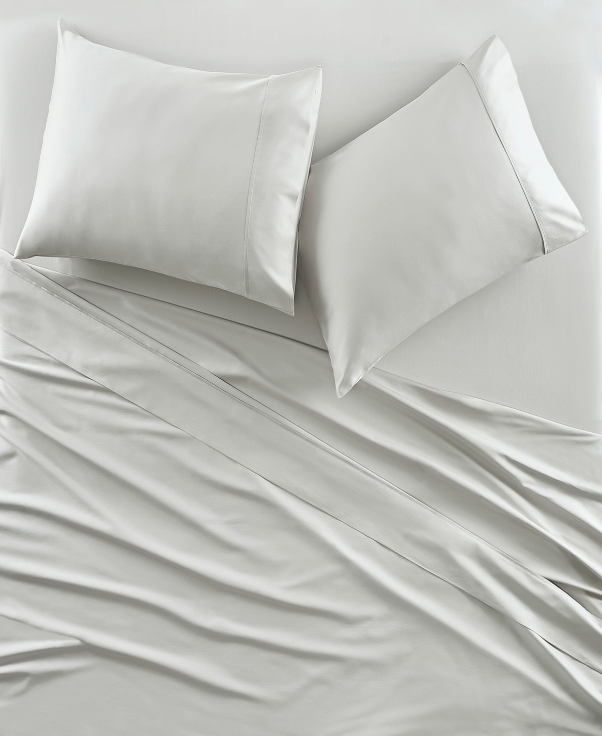 J Queen New York Premier 300 Thread Count Sateen 2-pc. Pillowcase, Standard In Silver