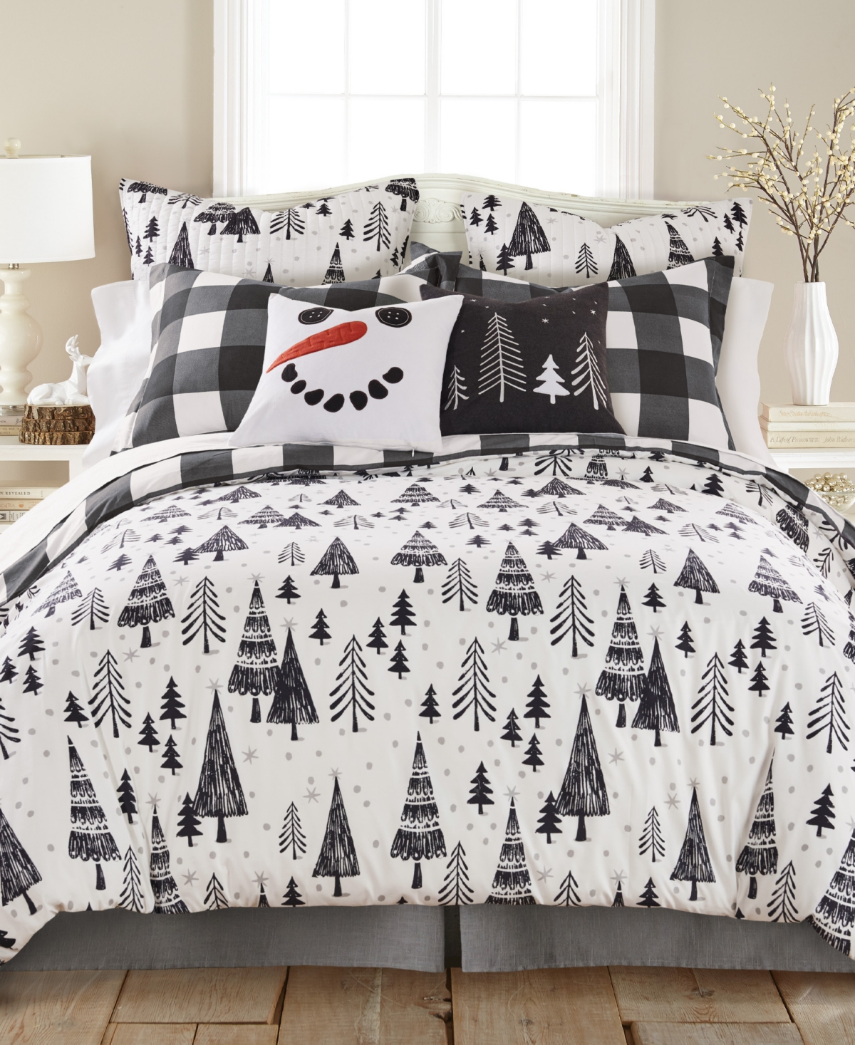 Levtex Home Merry And Bright Northern Star Reversible 3-pc. Comforter Set, King In Black