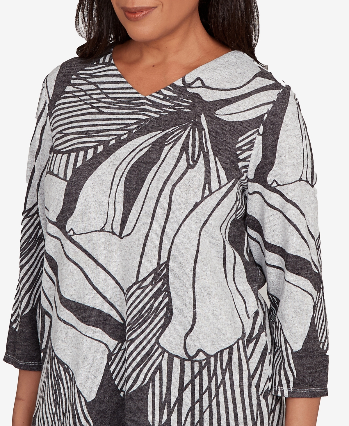 Alfred Dunner Women's Classic Abstract Floral Stripe V-neck Top In Multi