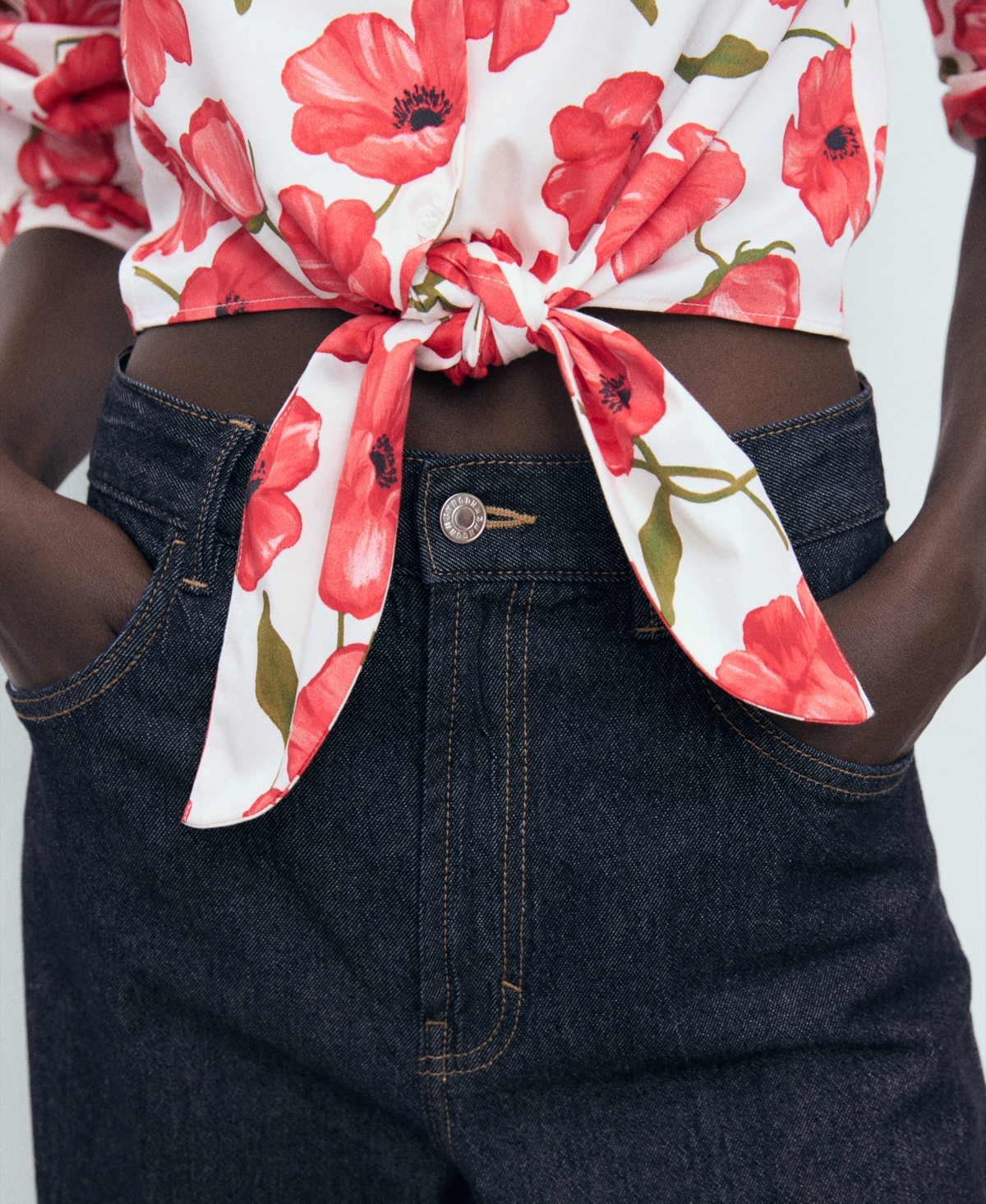 Mango Floral Print Cropped Button-up Shirt In White