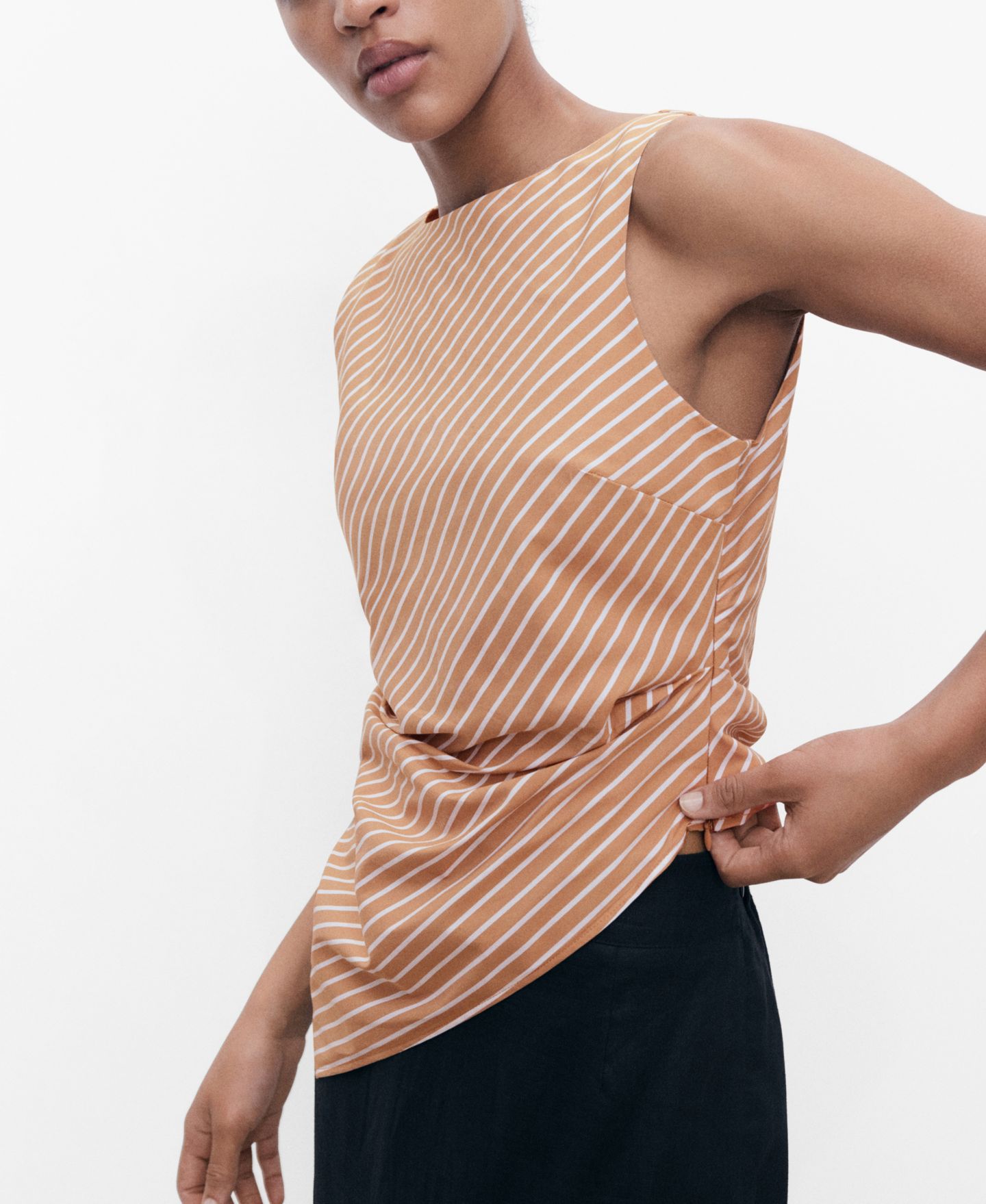 Женский топ Mango Asymmetrical Striped Cotton, цвет: Коричневый — фото 1