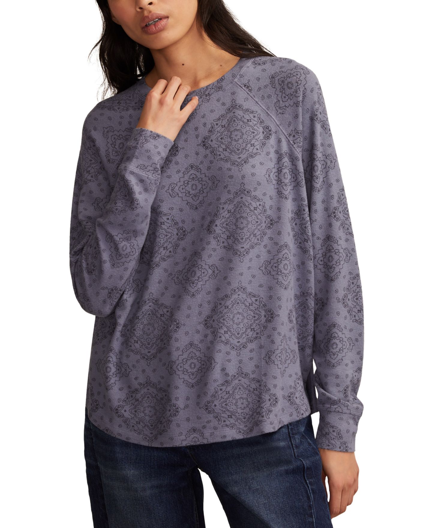 Женский свитер Lucky Brand Cloud Long Sleeve Crew Neck, цвет: Синий разноцветный — фото 1