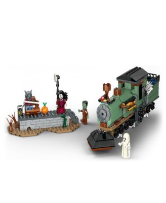 LEGO Creator 3 in 1 Haunted Mansion Building Toy 31167, 736 Pieces
