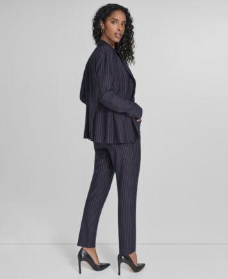 Women's Pinstripe Slim-Fit Single-Button Blazer 
