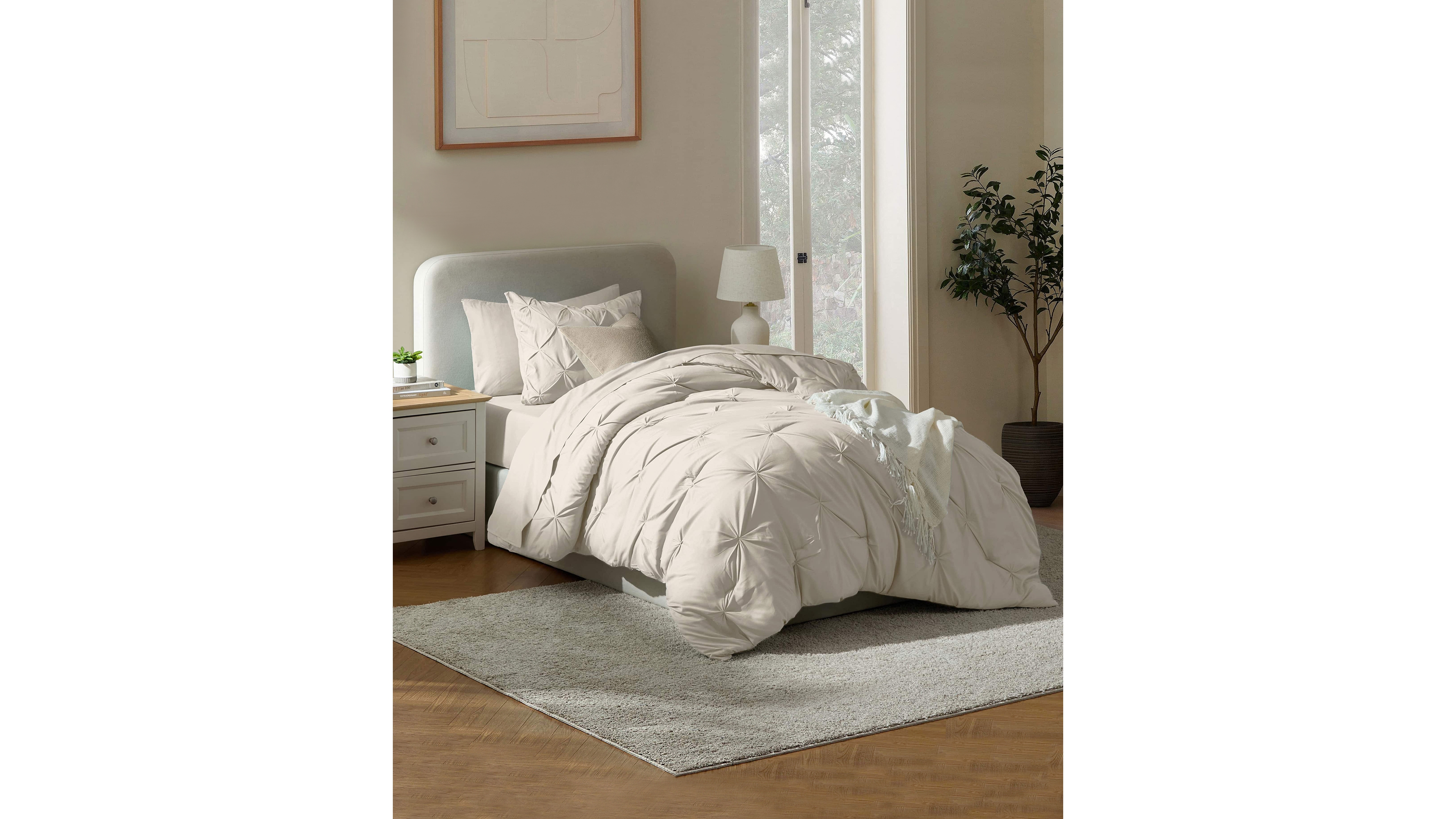 Nestl Luxury Soft Pinch Pleat 5-Pc. Comforter Set, Twin