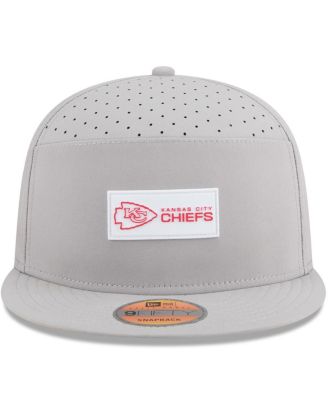 Men's Gray Kansas City Chiefs 2025 Sideline Split Panel 9FIFTY Snapback Hat