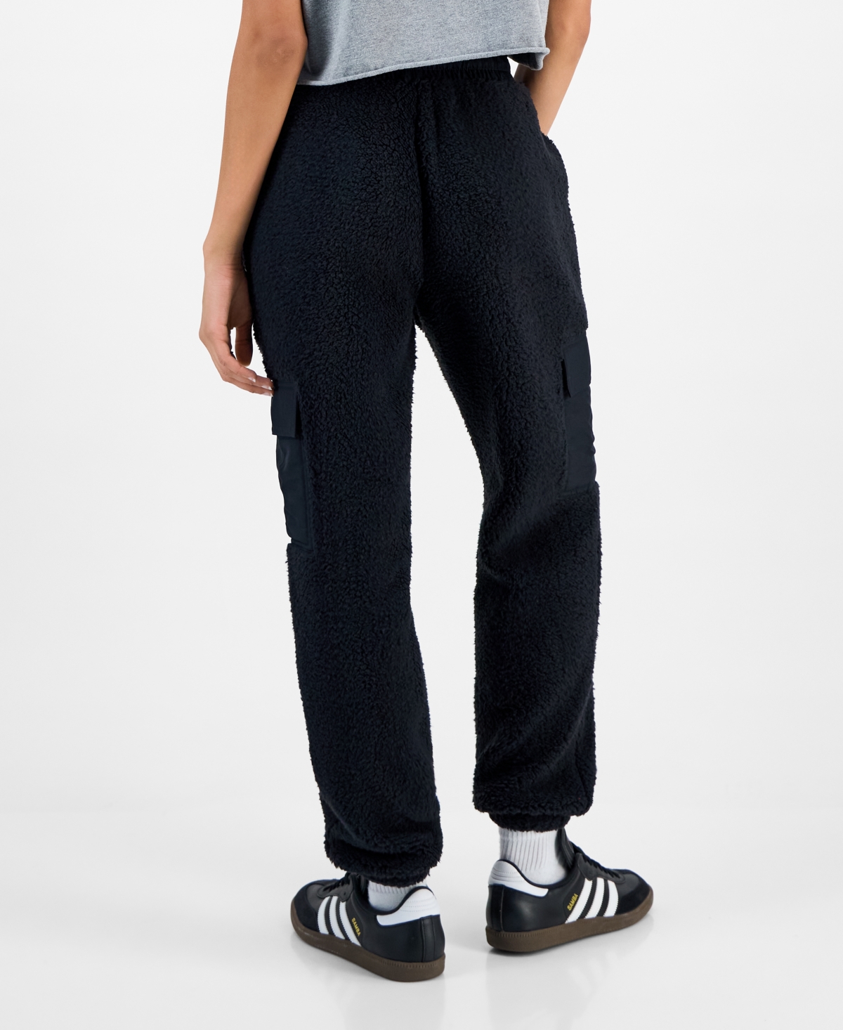 Hippie Rose Juniors' Sherpa Cargo Jogger Pants In Black