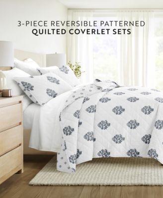 Stamped Bloom Reversible 3-Pc. Quilt Set, Full/Queen