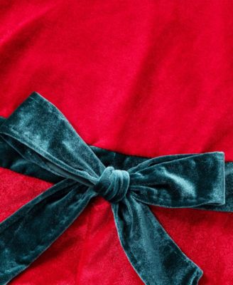 48" Christmas Tree Skirt with Bows