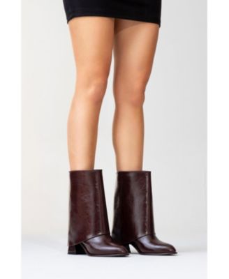 Ellas Chunky Heel Boot