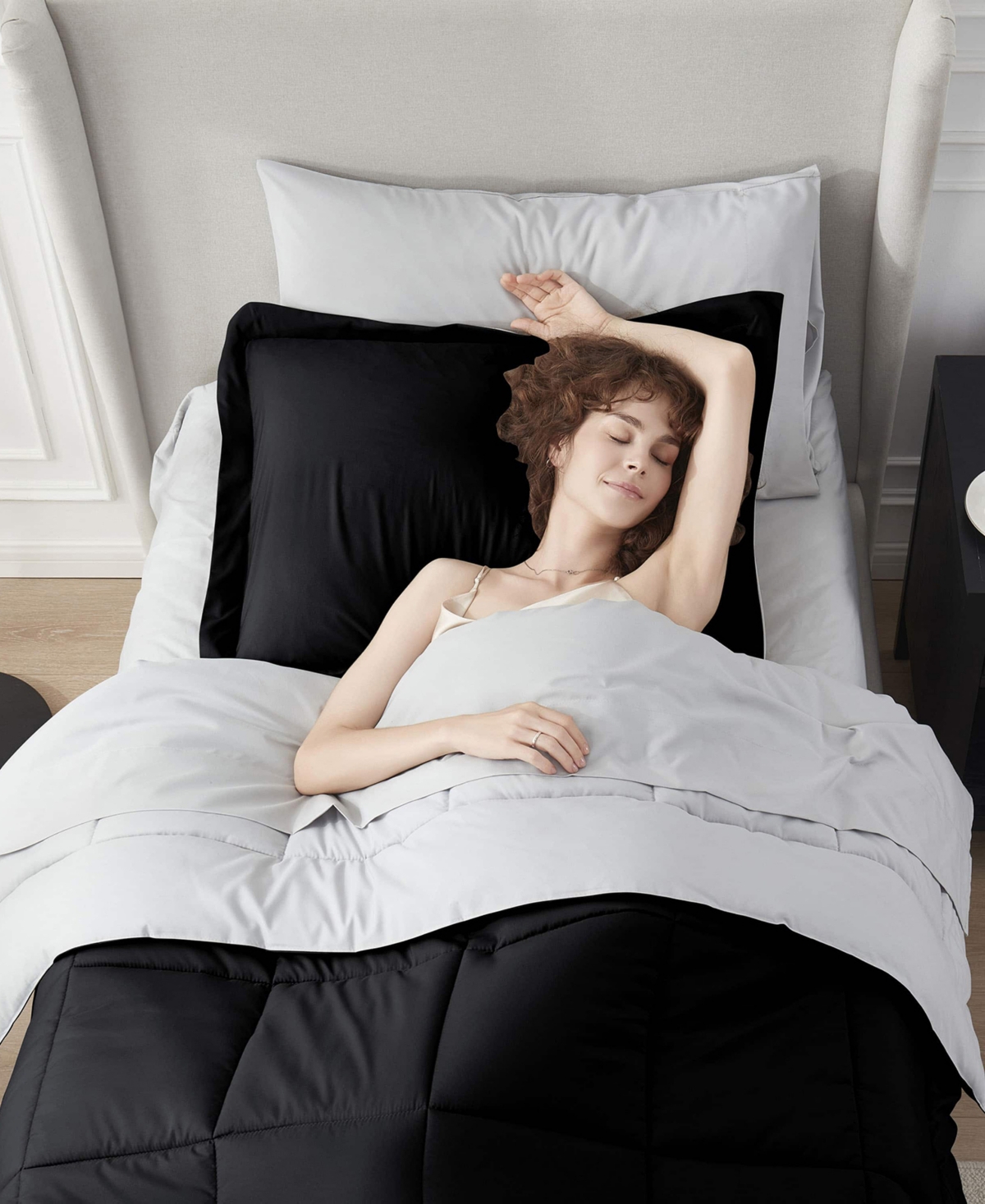 Nestl Luxury Soft Reversible 5-pc. Comforter Set, Twin In Black
