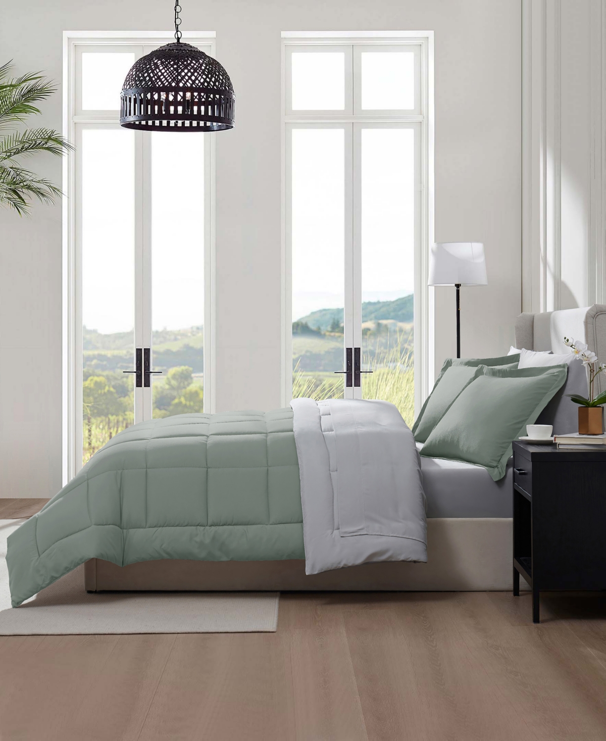 Nestl Luxury Soft Reversible 7-pc. Comforter Set, California King In Green