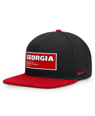 Nike - Men's Black/Red Georgia Bulldogs 2025 On-field Patch Pro Dri-FIT Snapback Hat
