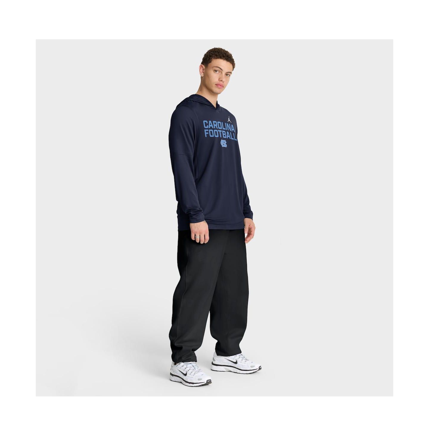 Мужские худи Jordan Navy North Carolina Tar Heels 2025 Sideline Performance Long Sleeve T-Shirt — фото 3