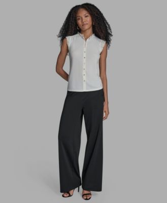 Women's Sleeveless Button Down Blouse