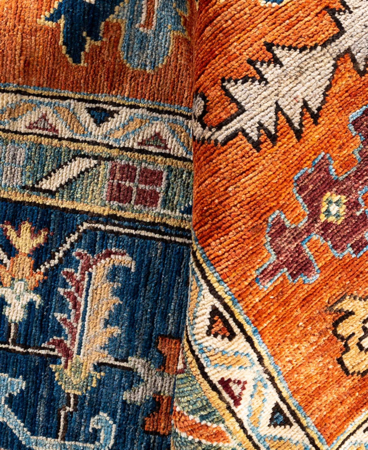 Adorn Hand Woven Rugs Serapi M0103-69 10'3"x13'10" Area Rug In Orange