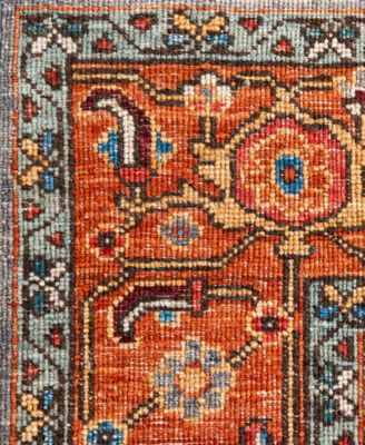 Serapi M0103-327 4'3"x5'11" Area Rug