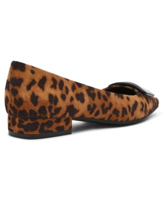 Women's Crawford Pointed Toe Flats